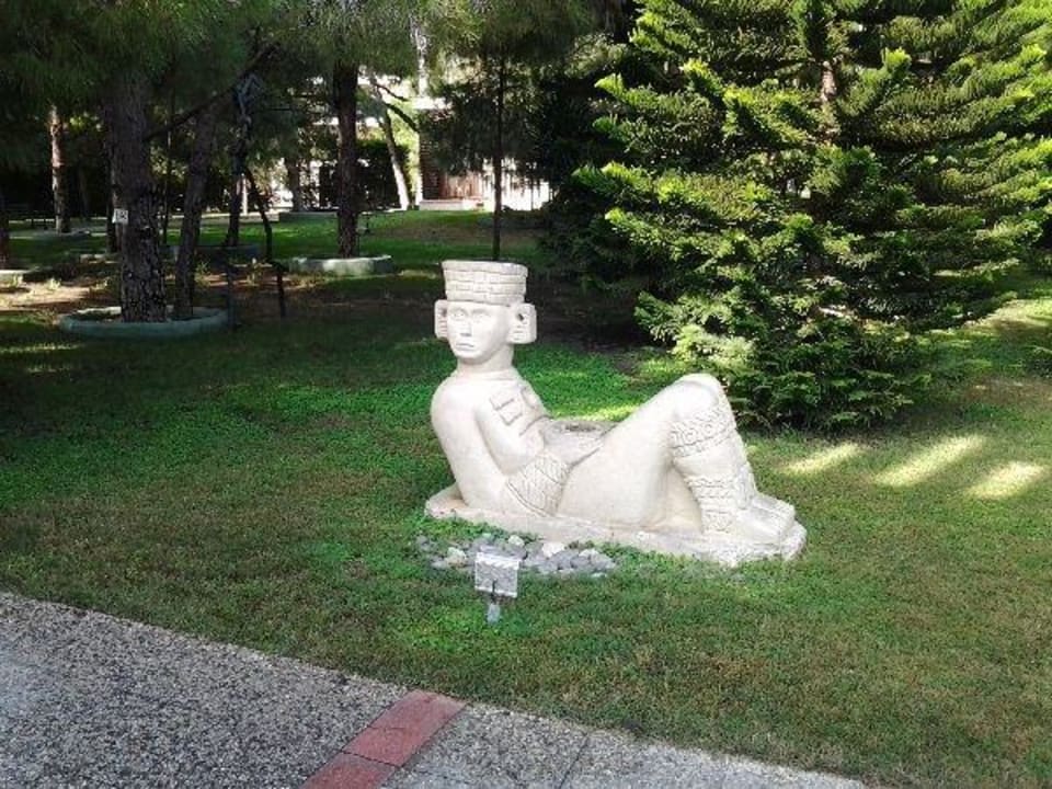 Vor dem Mexicaner Voyage Belek Golf & Spa