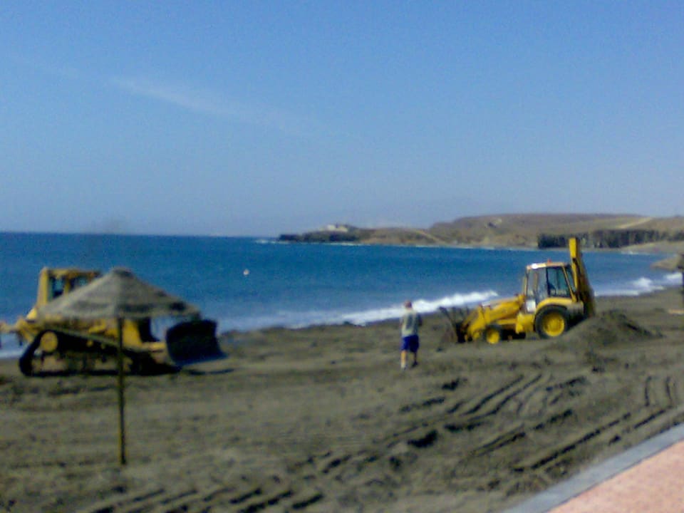 Baustelle am Strand R2 Bahía Playa Design Hotel & Spa - Adults Only