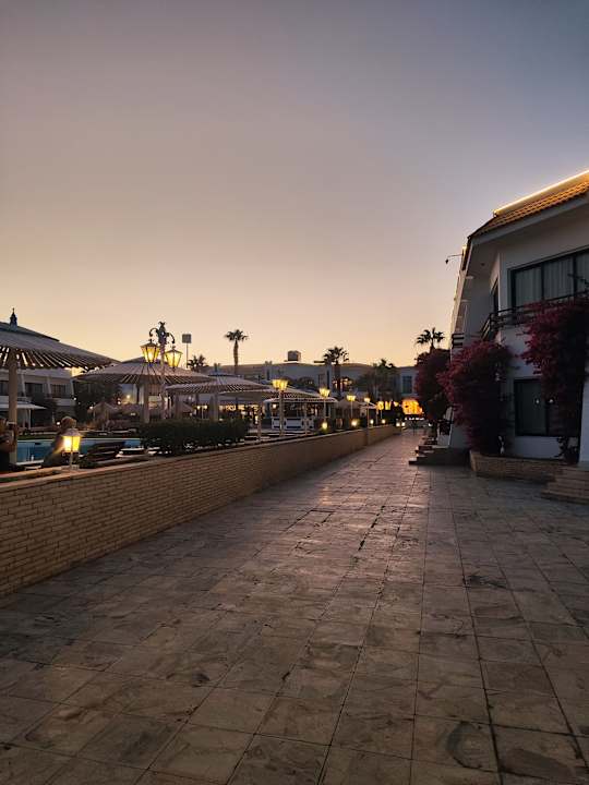 Außenansicht The Grand Hotel Hurghada