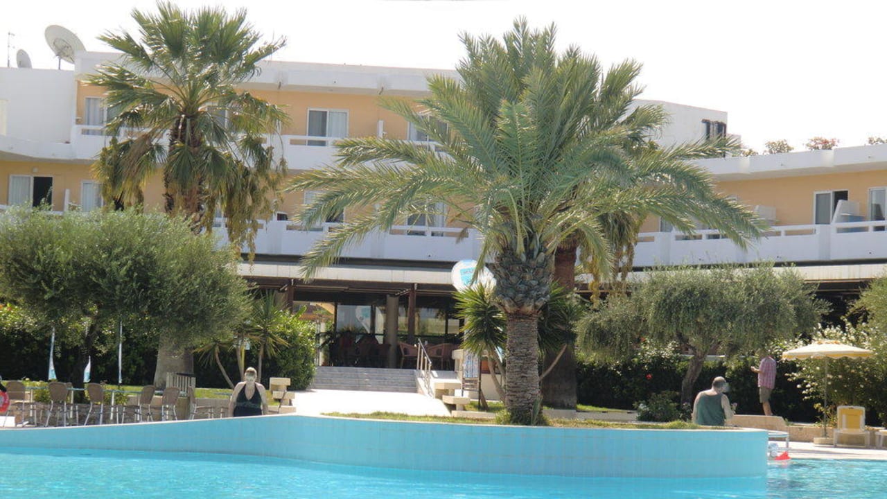 Blick aufs Haupthaus TUI KIDS CLUB Alex Beach