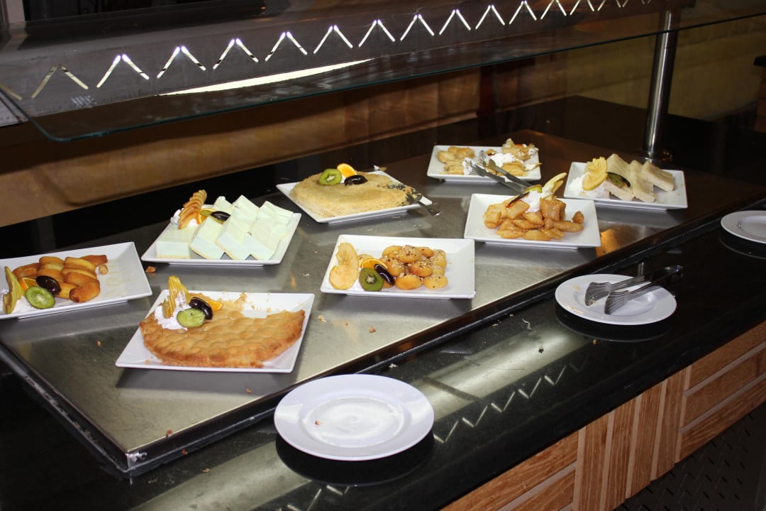 Вкусняшки Pickalbatros Alf Leila Wa Leila Resort - Neverland Hurghada