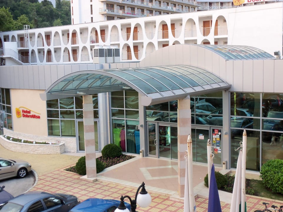 Eingang zum Nachbarhotel, Bestprice Zimmer Kaliakra Beach