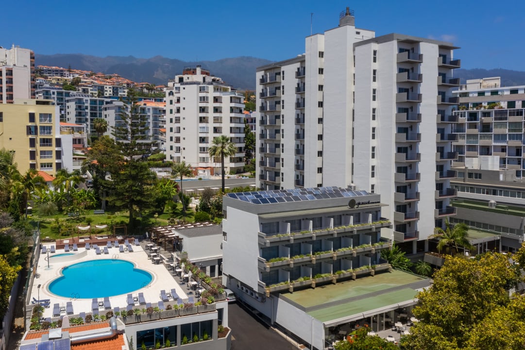 Außenansicht Hotel Girassol