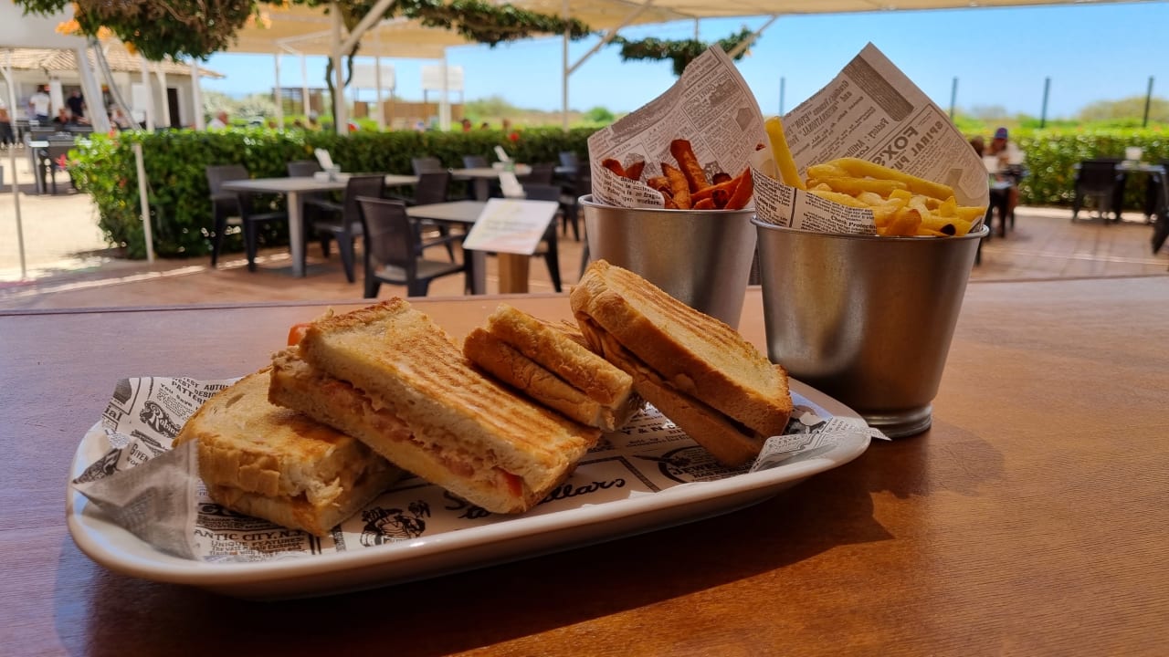 Gastro Golden Club Cabanas