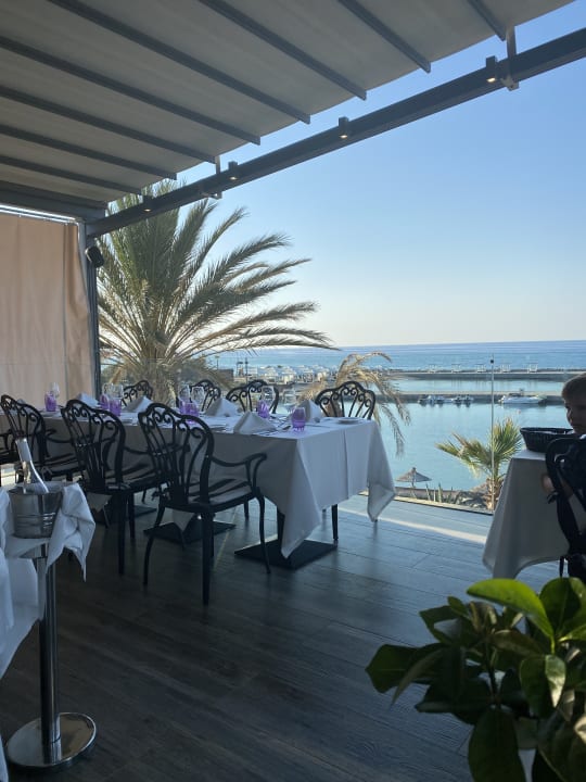 Gastro Nana Golden Beach