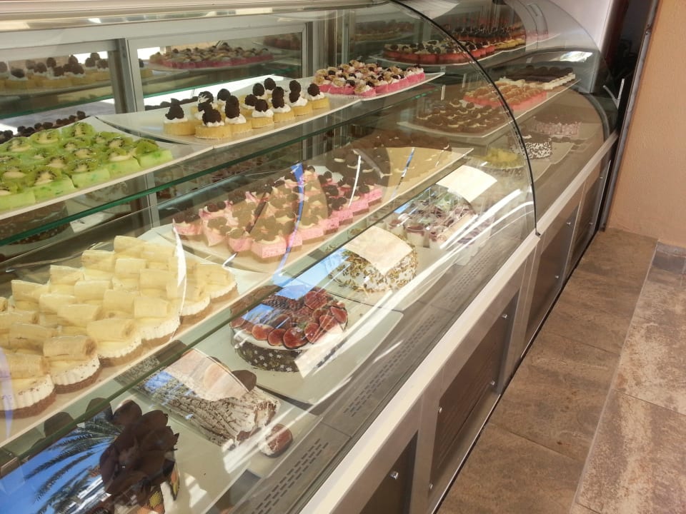 Kuchentheke am Pool! Fame Residence Lara & Spa