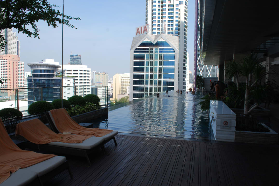 1 Eastin Grand Hotel Sathorn