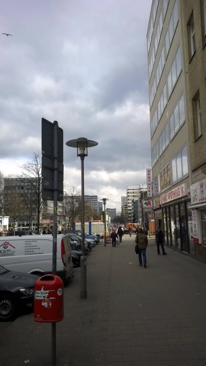 Vom Hotel aus Motel One Hamburg-Alster