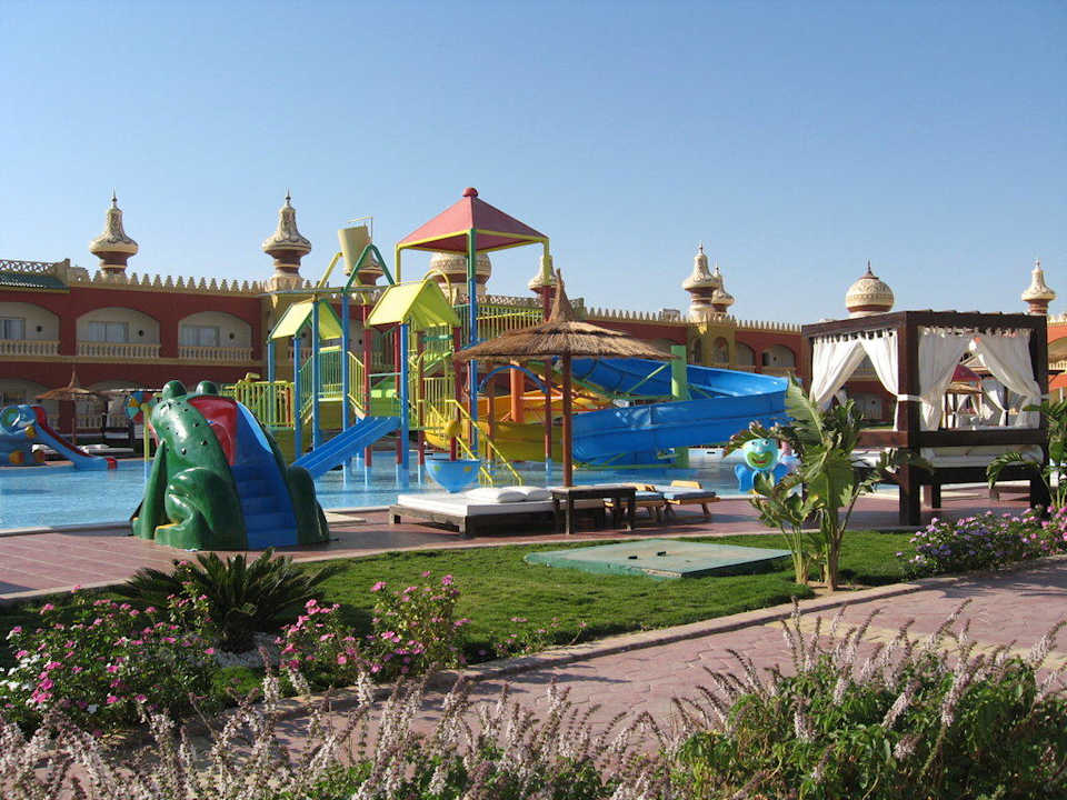 Детский бассейн Pickalbatros Alf Leila Wa Leila Resort - Neverland Hurghada