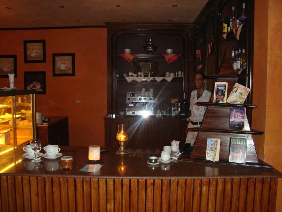 Kaffee-Bar Pickalbatros Alf Leila Wa Leila Resort - Neverland Hurghada
