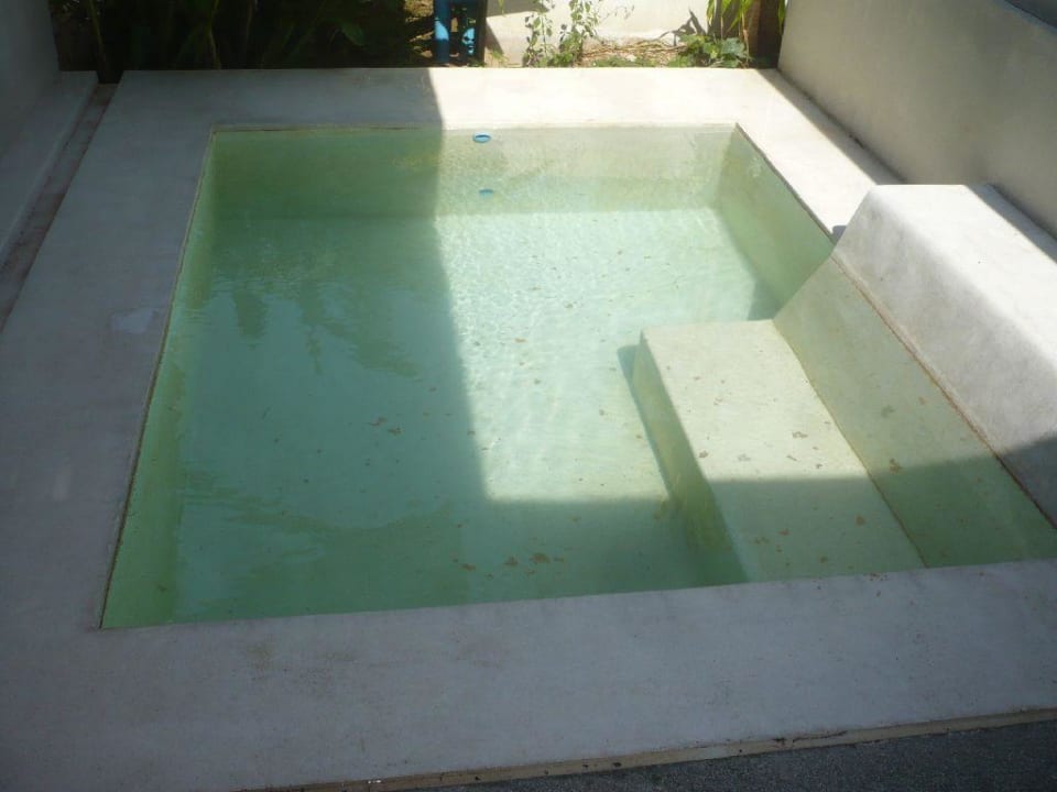 Unser kleiner Pool Hotel L'esprit De Naiyang