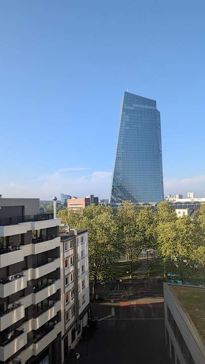 Ausblick Innside by Meliá Frankfurt Ostend