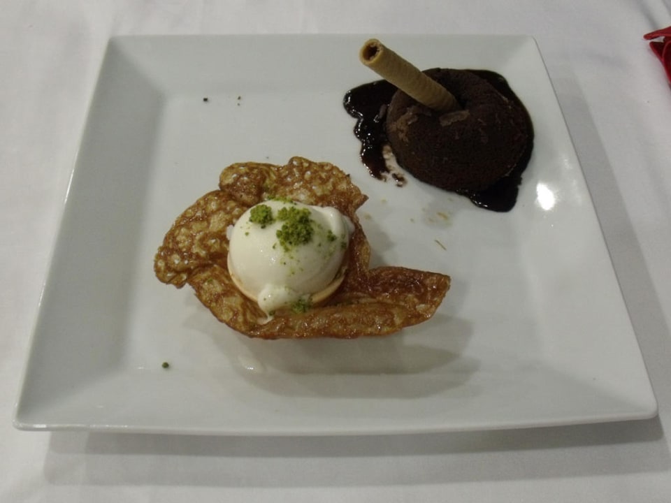 Fischrestaurant - Nachspeise Royal Atlantis Beach Hotel