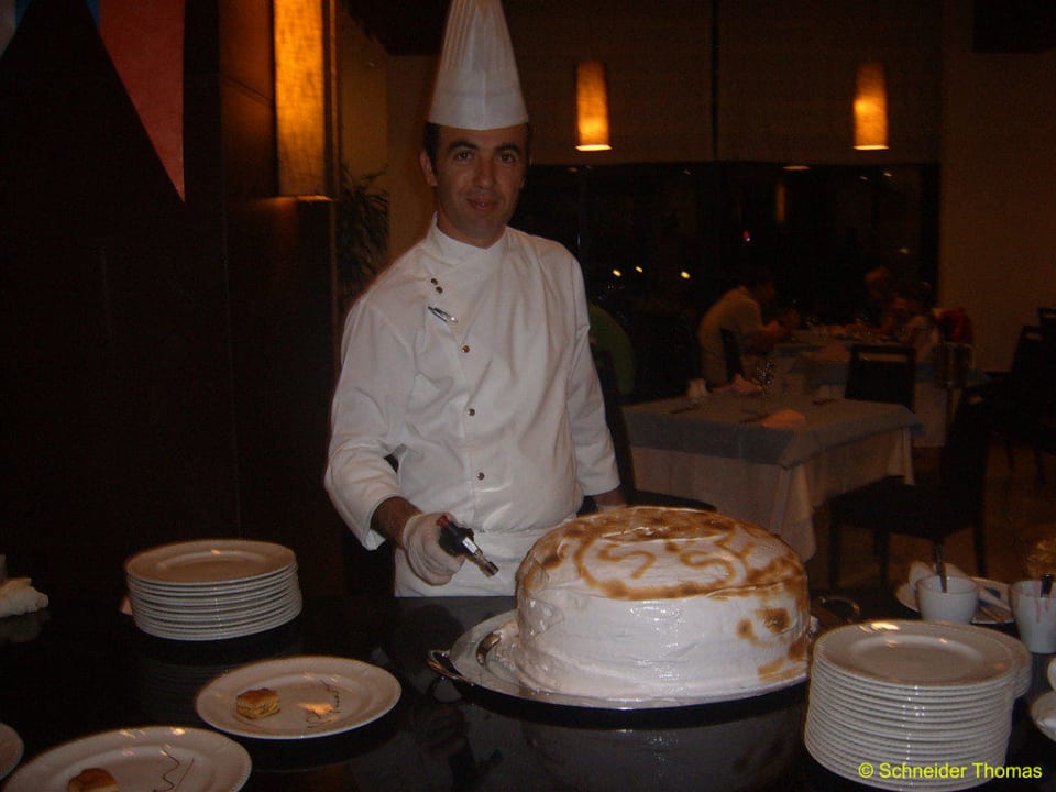 Kuchen Susesi Luxury Resort