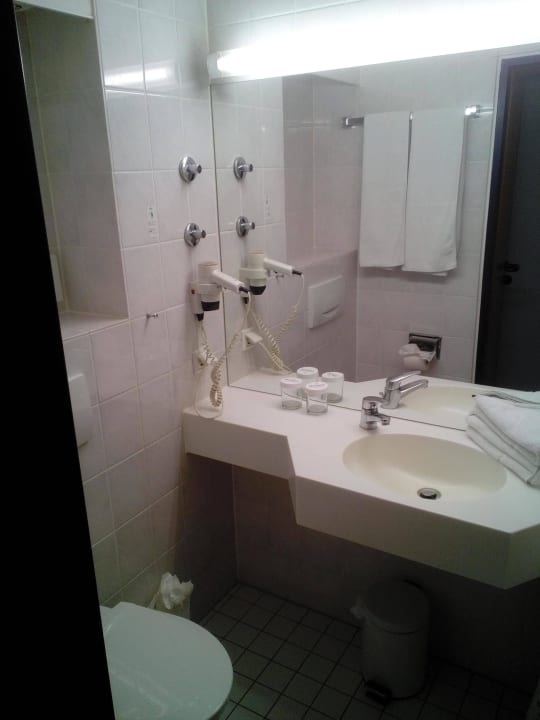 Bad  ACHAT Hotel Stuttgart Zuffenhausen