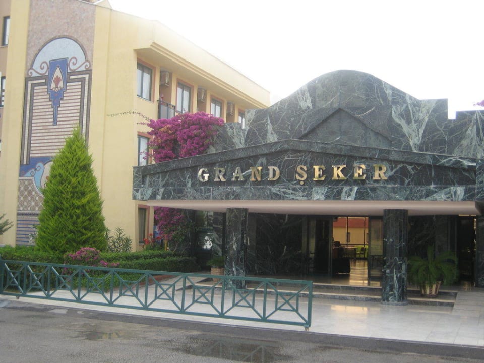 Hotel Eingang Grand Seker Hotel