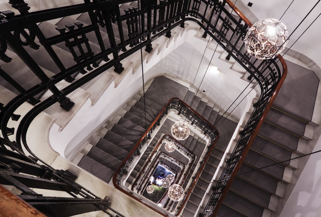 Lobby One Shot Palacio Reina Victoria 04