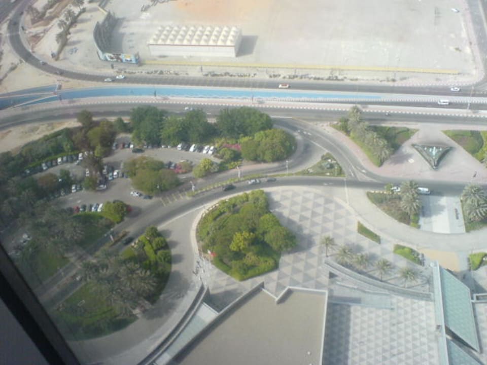 Parkplatz Büroturm Hotel Jumeirah Emirates Towers