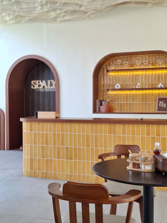 Lobby Sealyn Kohlarn