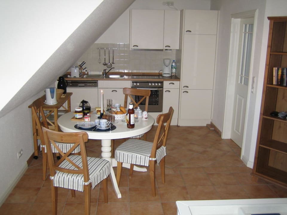 Küche und Essecke Ferienwohnung Hüs Dikstian