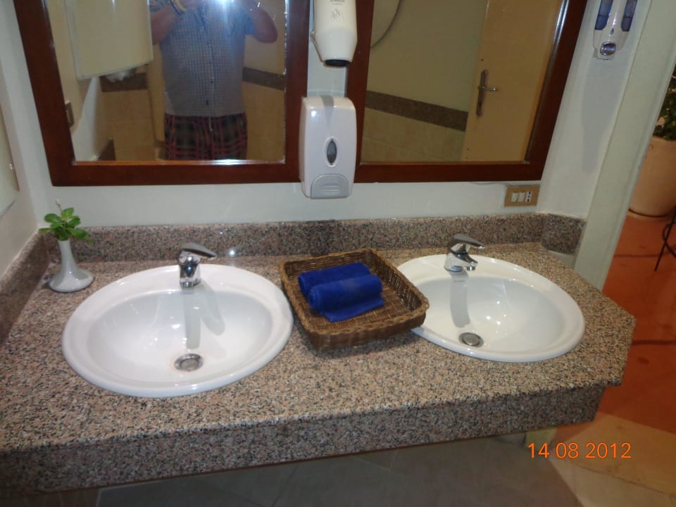 Hoteltoilette Hotel Three Corners Ocean View prestige - Adults only