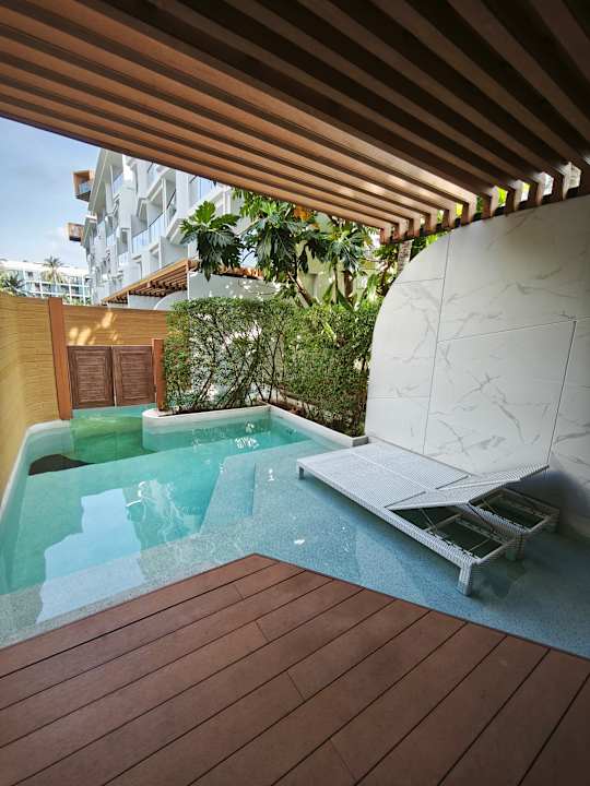 Pool Andaman Embrace Patong