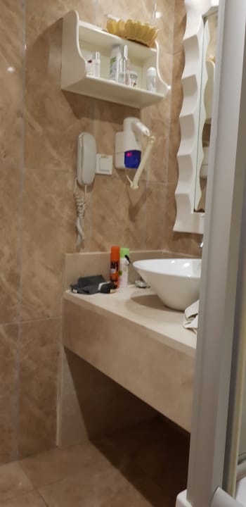 Zimmer Linda Resort Hotel