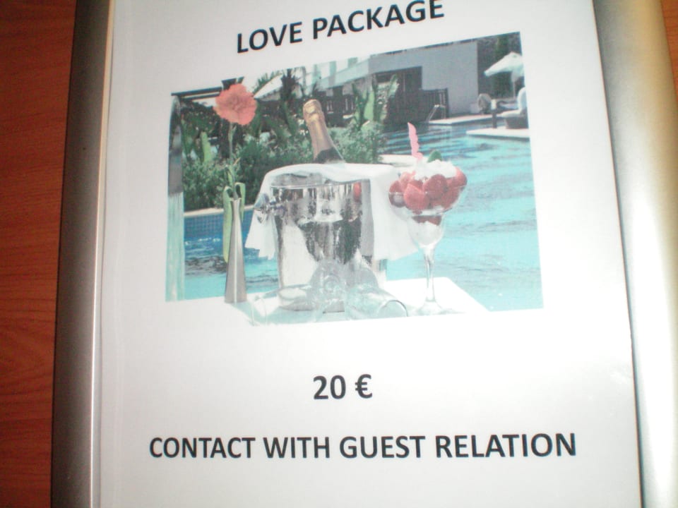 Werbung im Aufzug Sherwood Blue Belek