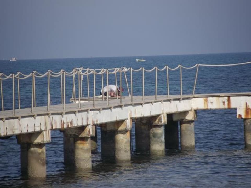 Steg ohne Leiter Hotel El Mouradi Djerba Menzel