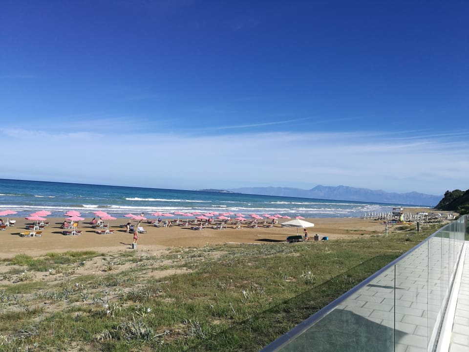 Strand Athina Agios Stefanos