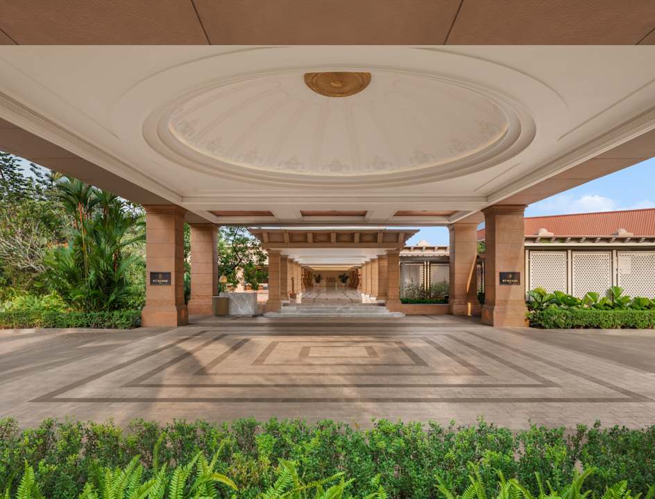 Lobby The St. Regis Goa Resort