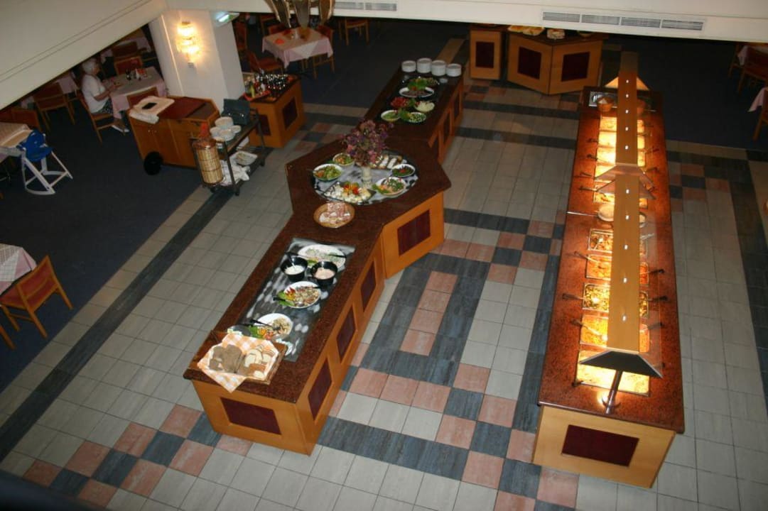 Buffet Queen's Bay Hotel