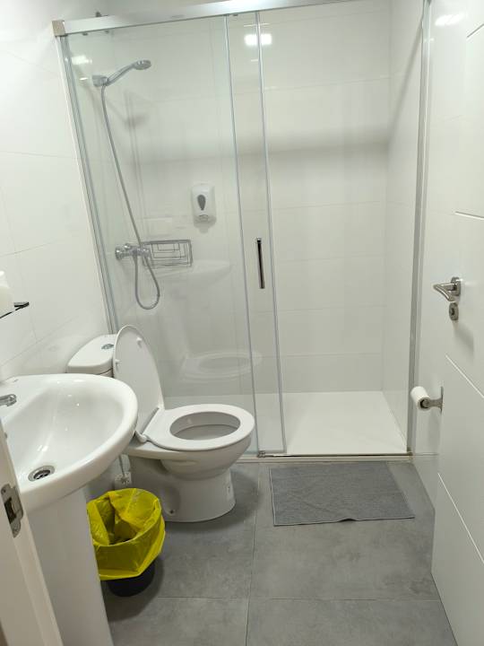 Zimmer Bilbao Central Hostel