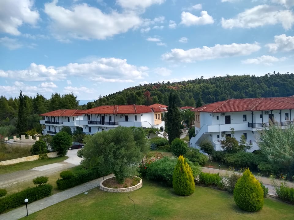 Außenansicht Hotel Chrousso Village
