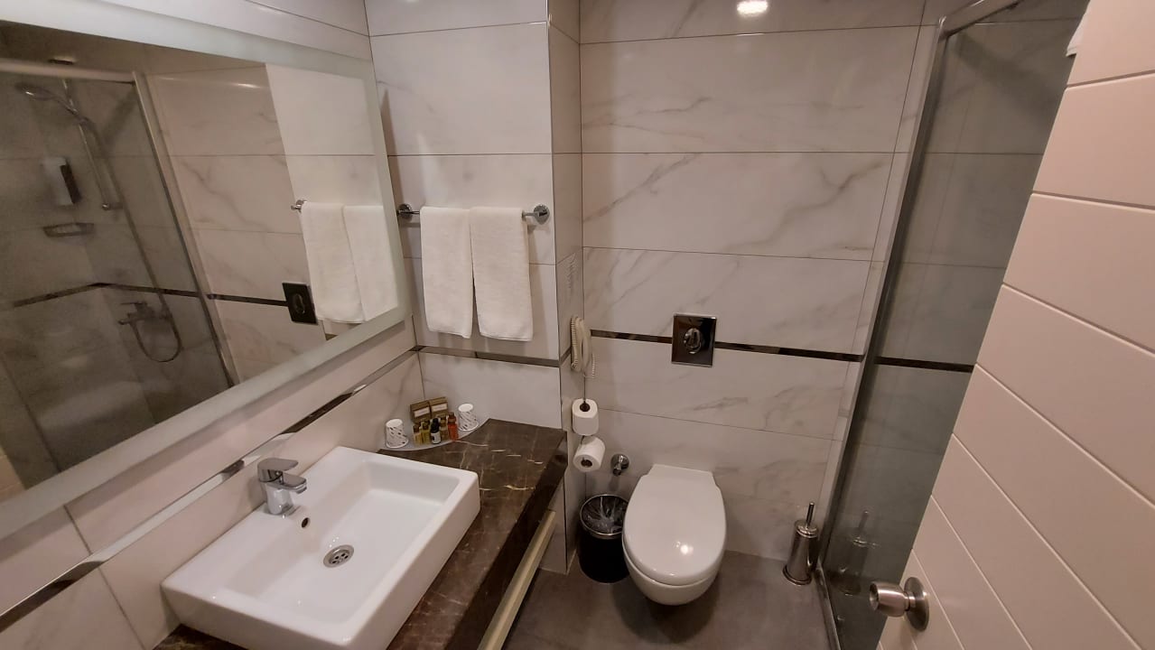 Zimmer Glamour Resort & Spa