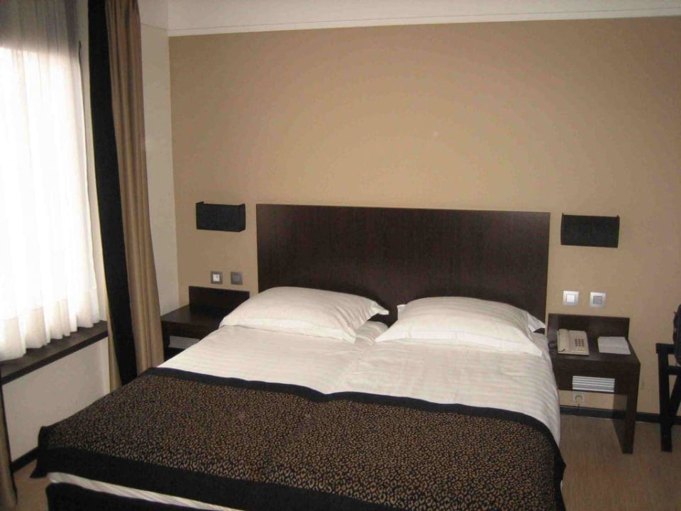 Zimmer Floris Hotel Ustel Midi