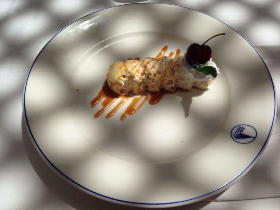 Nachspeise an der Poolbar Hotel El Mouradi Djerba Menzel