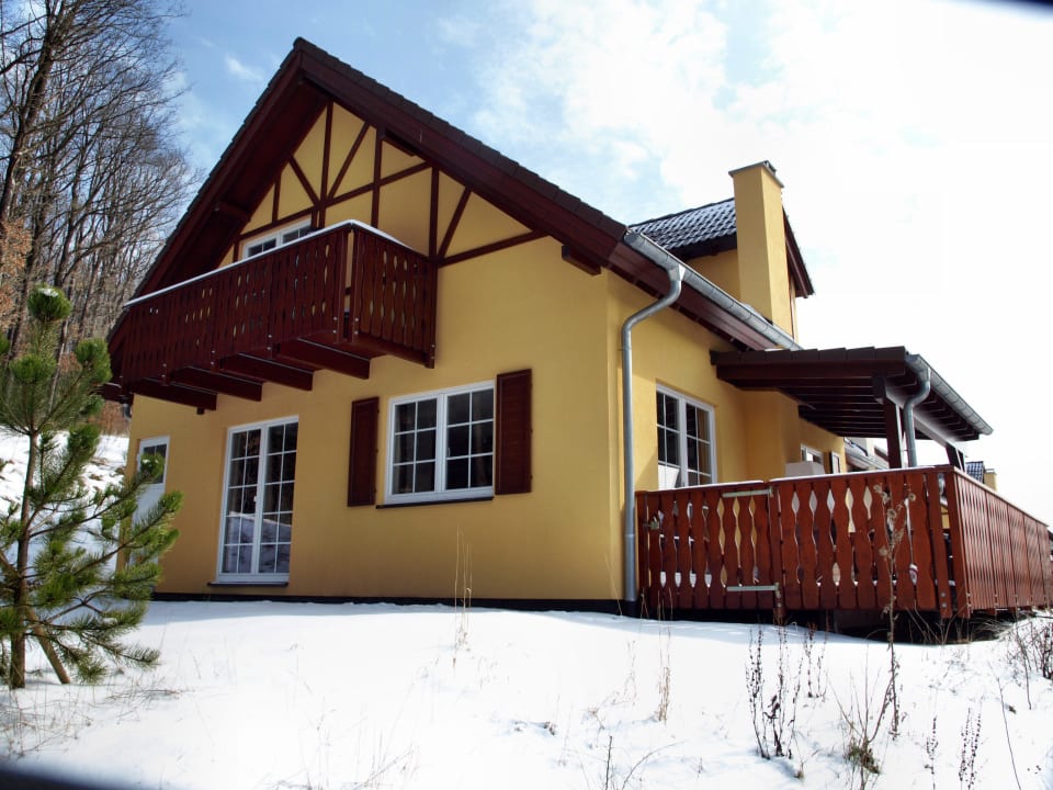 Neues Familienhaus Eifelpark Kronenburger See
