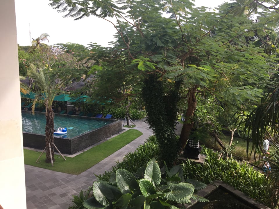 Gartenanlage Puri Santrian