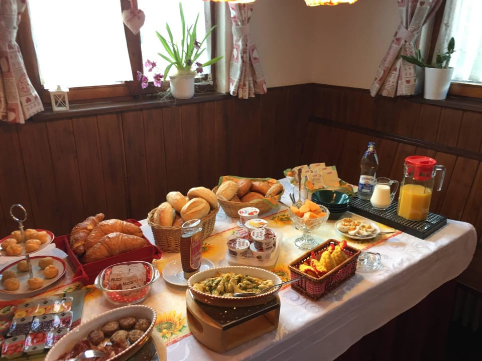 Frühstück Pension Zur Sonne Wittenweier