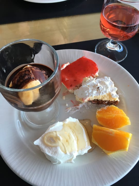 Gastro Harmony Boutique Resort