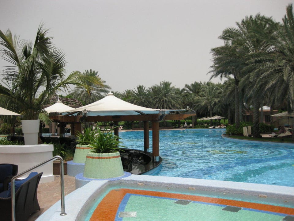 Ostpool Emirates Palace Mandarin Oriental