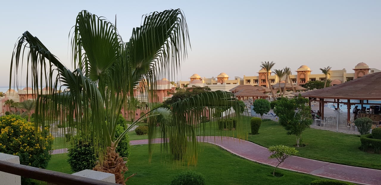 Außenansicht Serenity Alpha Beach