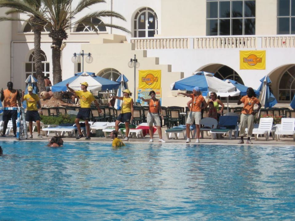 Animation am Pool Djerba Castille