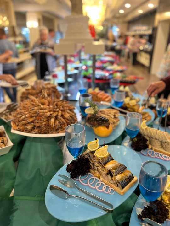 Gastro Side Royal Palace Hotel & Spa