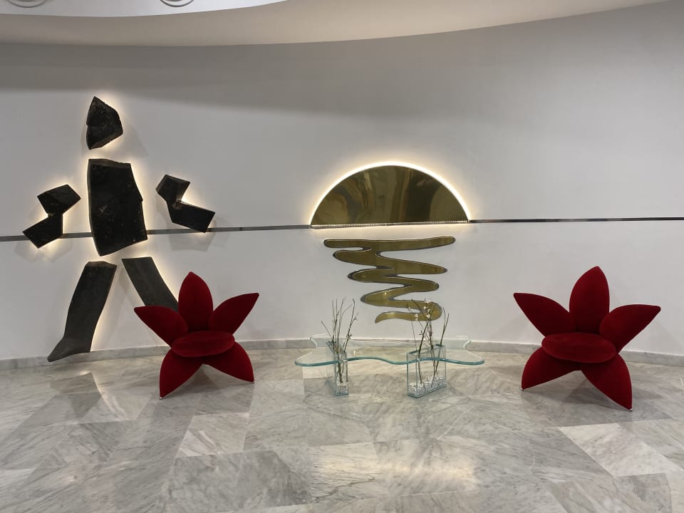 Lobby Bull Escorial & Spa