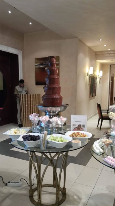 Schokoladenbrunnen Premier Le Reve Hotel & Spa