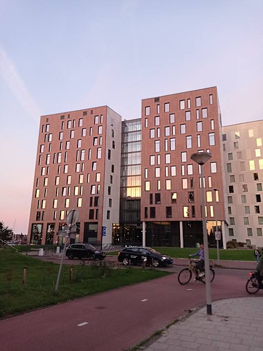 Außenansicht Holiday Inn - the niu, Fender Amsterdam