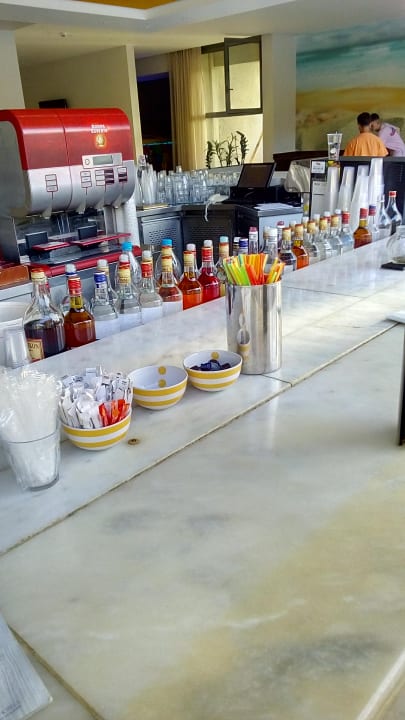 Pool Kipriotis Hippocrates Hotel