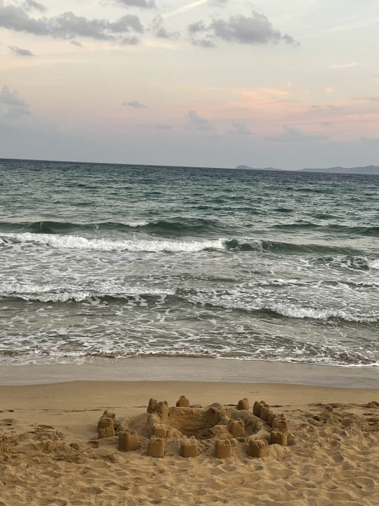 Strand Arina Beach Resort